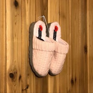 Hurley Women’s Rose Colored Mules (Slippers) Size 6